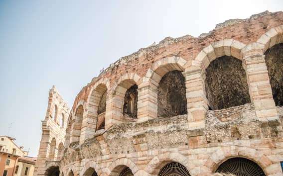 Arena di Verona: guidad tur utan kö med licensierad guide