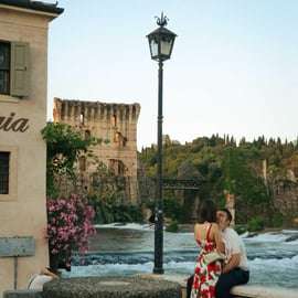 Focení ve Veroně: hodina u Piazza Bra a Ponte Pietra