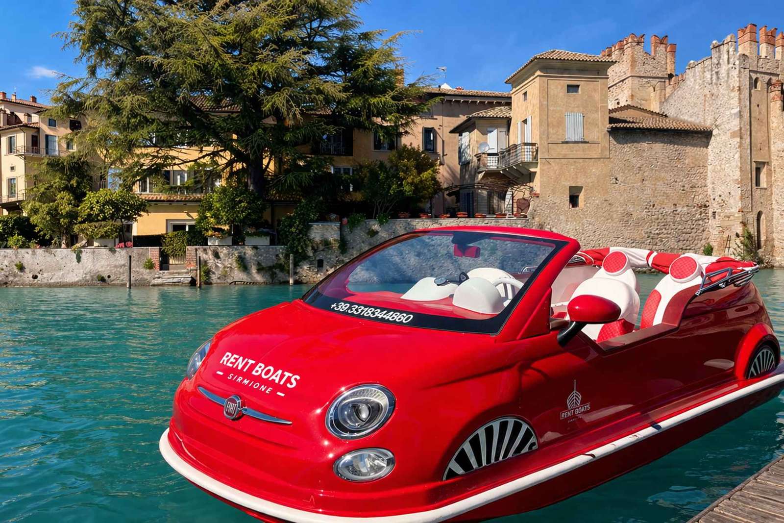 Fiat 500 csónakkölcsönzés Sirmionéban, jogosítvány nélkül