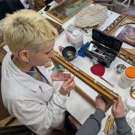Workshop restaurování rámů s odborníkem ve Veroně