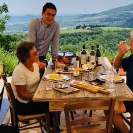 Verona: Esperienza di caccia al tartufo e degustazione di Amarone