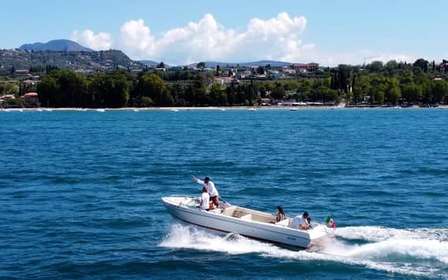Från Lazise: 4 timmar båttur kryssning på Gardasjön