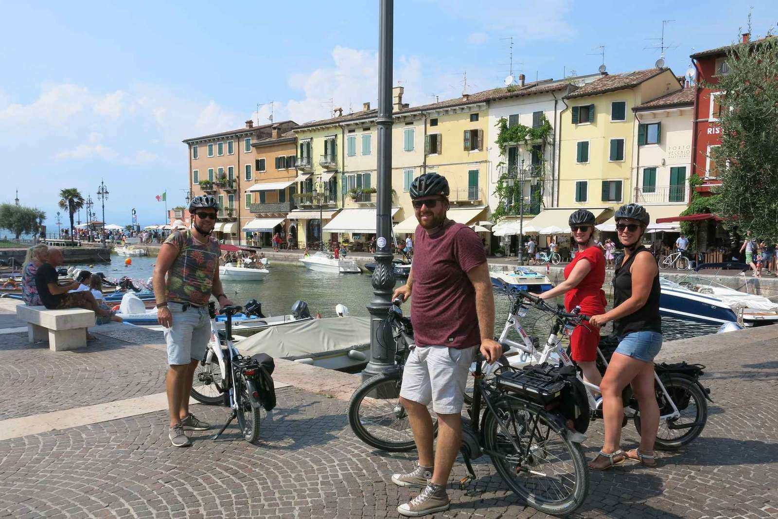 Von Verona aus: Gardasee E-Bike Tour mit Mittagessen SELBSTGEFÜHRT