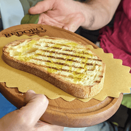 1.5 Hour Food Tour in Verona with Tastings & Sightseeing