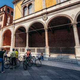 Verona E-Bike Tour to Castel San Pietro and Old Town