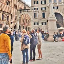 Verona: Visita turística a pie de la ciudad con guía local