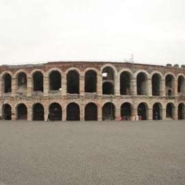 Verona: Custom Private Tour with a Local Guide