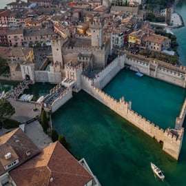 Paseo en lancha por la península de Sirmione sin paradas