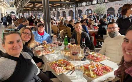 Verona: Degustazione gastronomica e tour a piedi con funivia