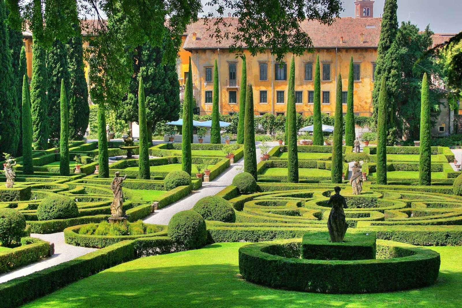 Verona: ticket voor de Giardino Giusti en Appartamento 900