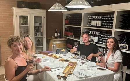 Valpolicella: Rundtur i vinkällaren och på vingårdarna med lunch och vinprovning