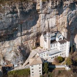 Verona: Tour a pie del Santuario de la Virgen de la Corona