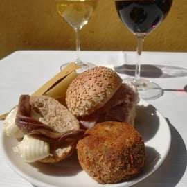 Culinaire wandeltour in Verona met aperitief en cicchetti