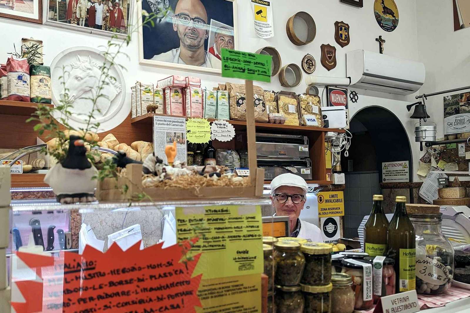 Verona: Tour gastronomico guidato con degustazione di vini